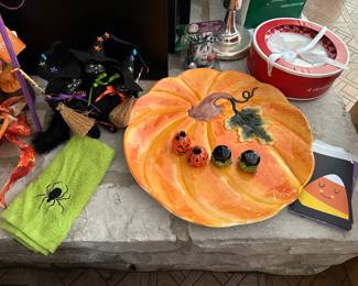 Halloween and fall decor......