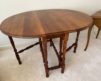 Gate leg table......