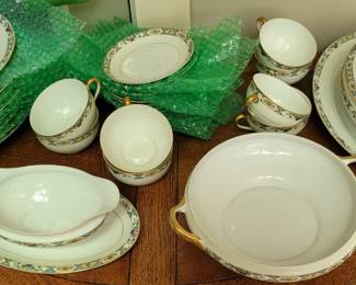 31 pc China Set