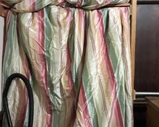 CUSTOM MADE DRAPERIES