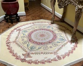 FINE AUBBUSSAN HANDWOVEN RUGS