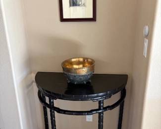 Demilune table