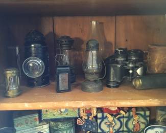 340.. lanterns, binoculars, 