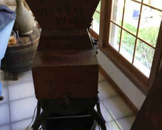 285. Hunters sifter and mixer, large measure underneath, excellent condition. Ask to see this piece.
