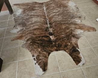 401. Animal skin rug