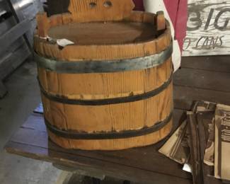 64. wagon water canteen 
