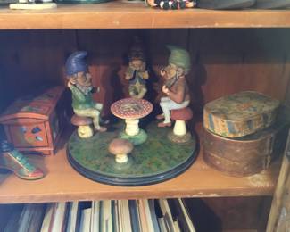 342. decorations, gnomes on mushrooms 