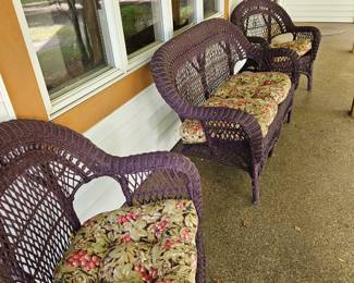 400. Wicker patio or porch furniture 