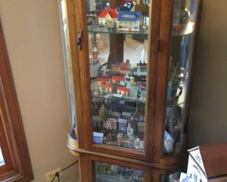 307. display of Erzgeberg sets. Viewing on request
