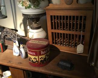 382. Egg locker (to keep children from getting the eggs), lamps, tins