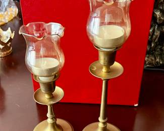 Pair brass candlestick holders with very delicate amber chimneys