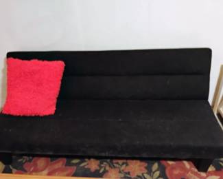 SOFA 1/2 off