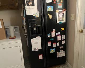 Additional Fridge for sale!