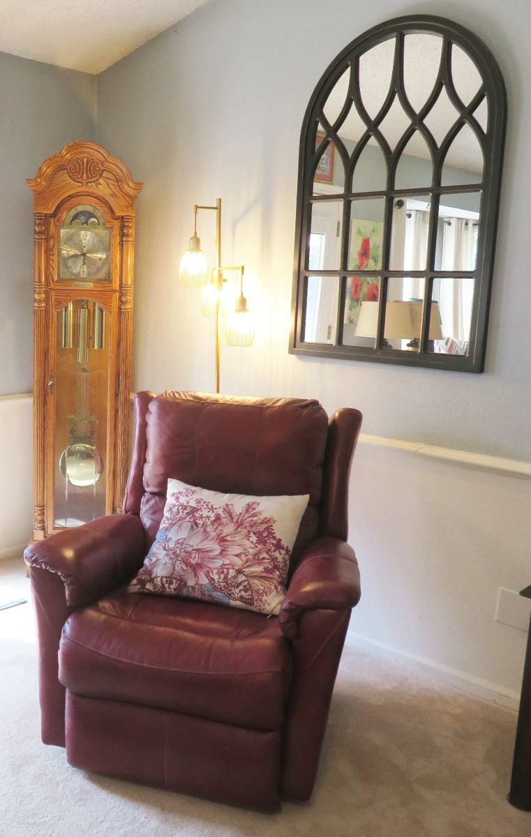 Great furniture and home decor.