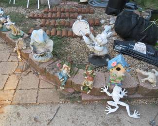 White Rabbit Alice in Wonderland Art of Disney sculpture