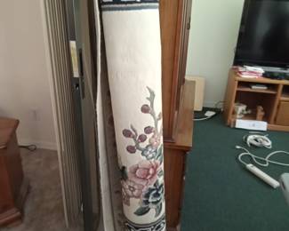 Beautiful  rug no stains