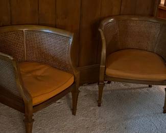 Vintage wicker side chairs 