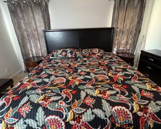 King bed $250
