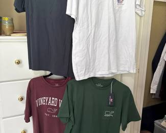 NEW Vineyard Vines