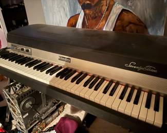 Vintage Rhodes stage 73