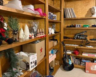 Collectibles, autographs, Christmas ornaments