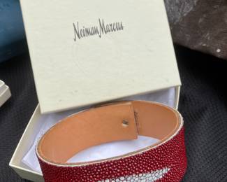 Stingray Leather Dog Collar 