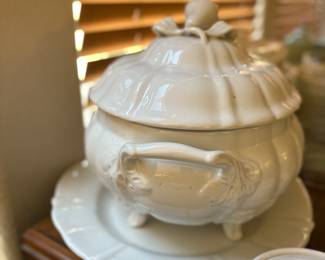Vintage White 4 Piece Pear Soup tureen Bowl, Dish, Lid, Ladle Set and mini dish with lid. and other Collectible pieces.