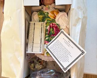ROSE THE OLD COUNTRY ROSES 16” Doll by Royal Albert NIB w/ COA Lim. Ed.