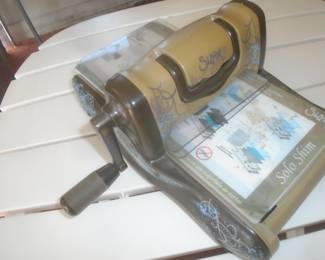 Not sure what this is but I believe it has something to do with jewlery making