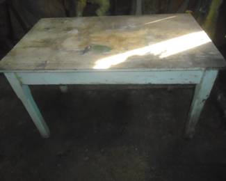 wooden kitchen table