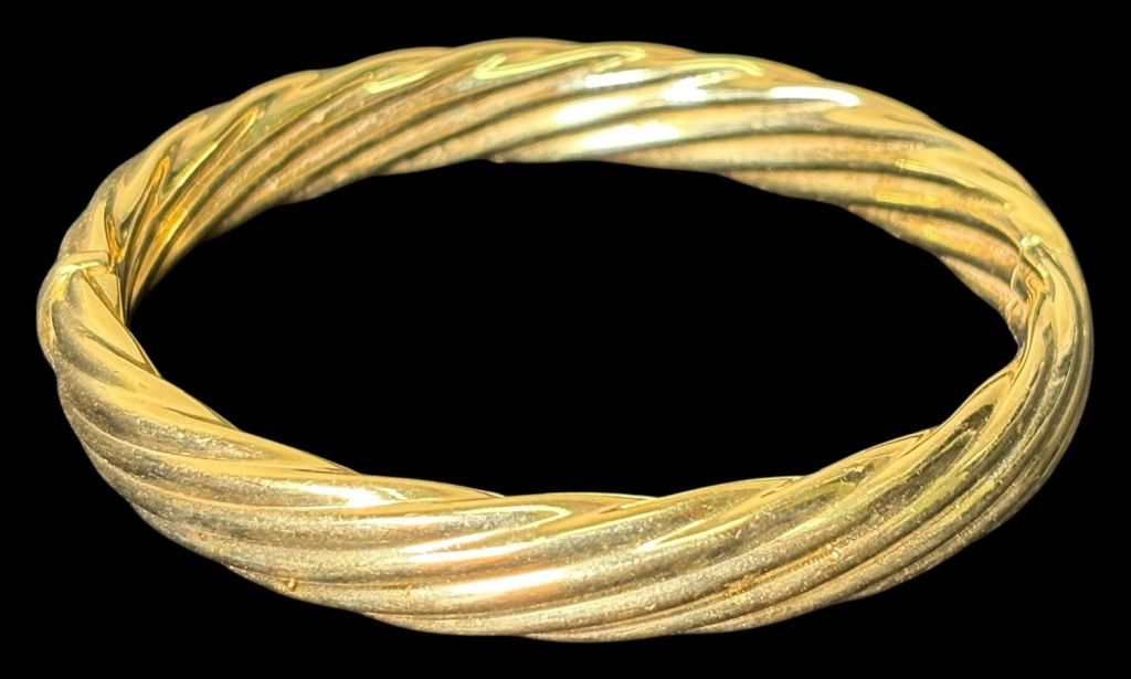 14 Kt Gold Bangle