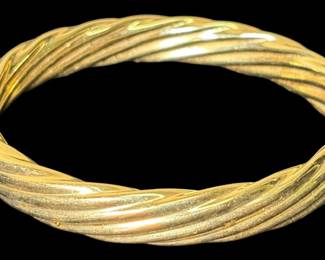 14 Kt Gold Bangle