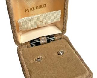 14K Gold Heart Stud Earrings