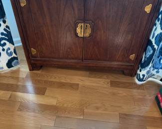 Campaign style Chest