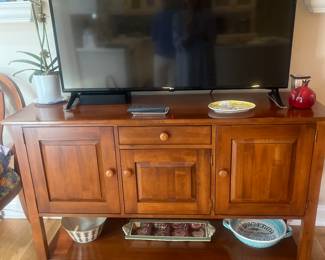 Ethan Allen credenza
TV not for sale