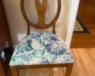 6 Ethan Allen sturdy chairs