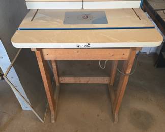 Router table
