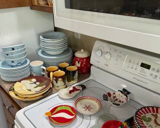 Christmas/snowman dishes