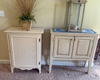 2 cabinets, decor 
