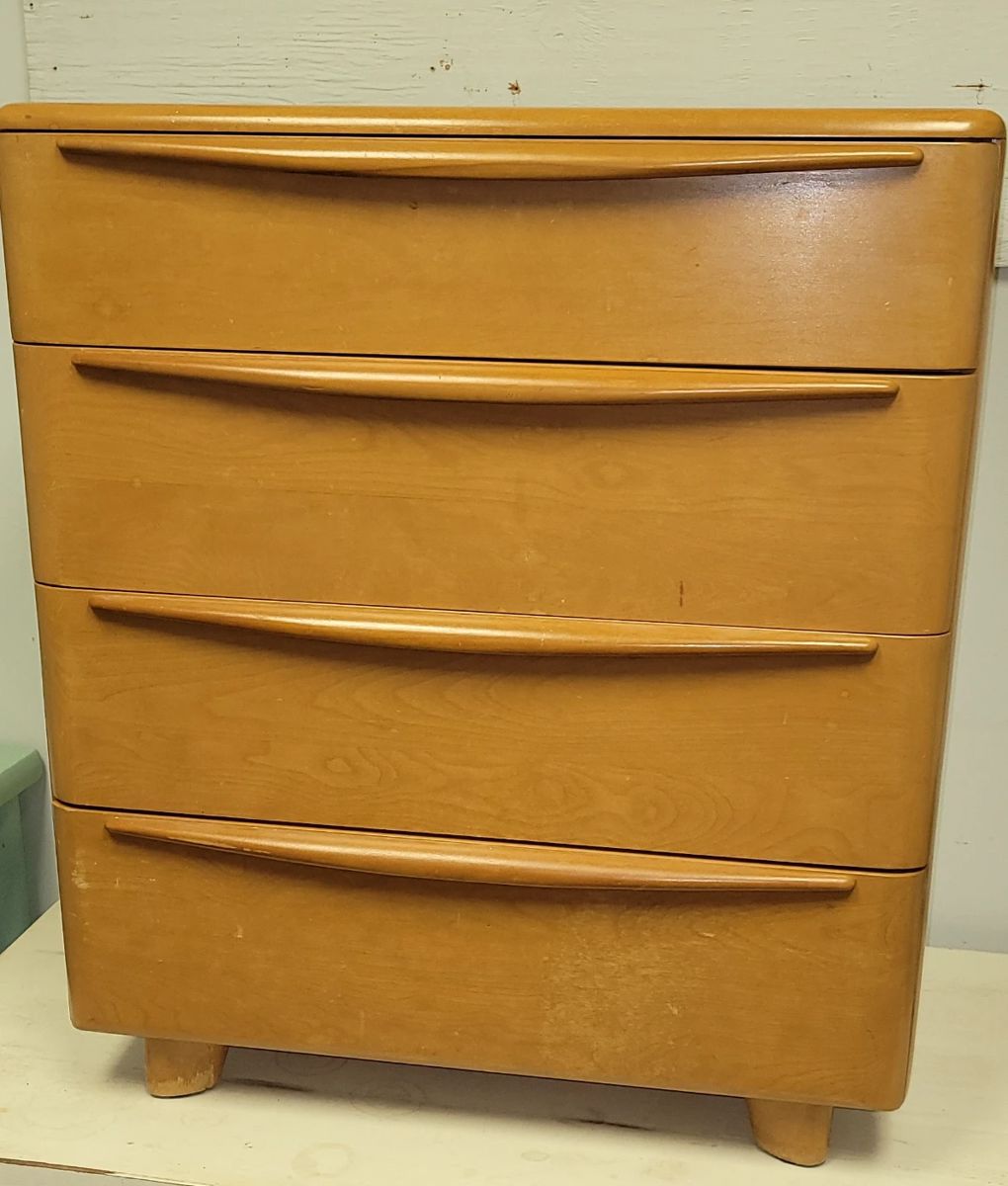 Heywood Wakefield Champagne chest