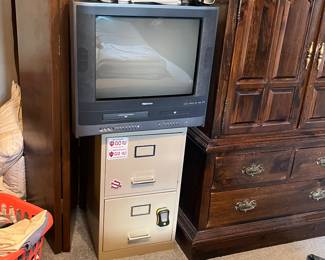 TOSHIBA DVD AND VHS