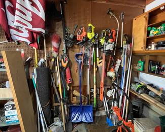 ALL KINDS OF POWER YARD TOOLS