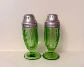 Depression glass salt + pepper shakers