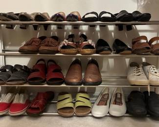 Women's shoes