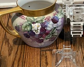 lots of decor and holiday items