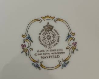 Royal Worcester Bone China set "Mayfield" pattern