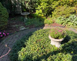 garden accents