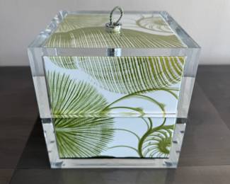  La Mer 16.5 oz. moisturizing cream with lucite box  (retails for $2950.00)