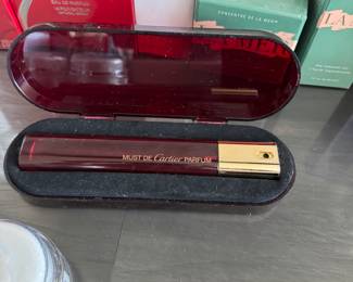 Must de Cartier perfume