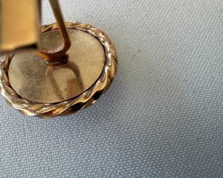 14 kt. gold cufflinks  17.6 grams